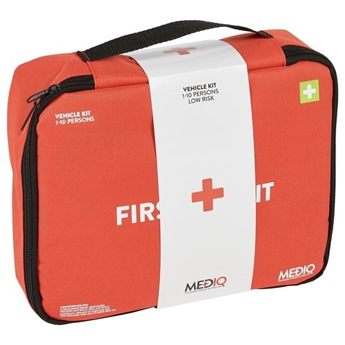 ESSENTIAL VEHICLE FIRST AID KIT IN SOFT PACK